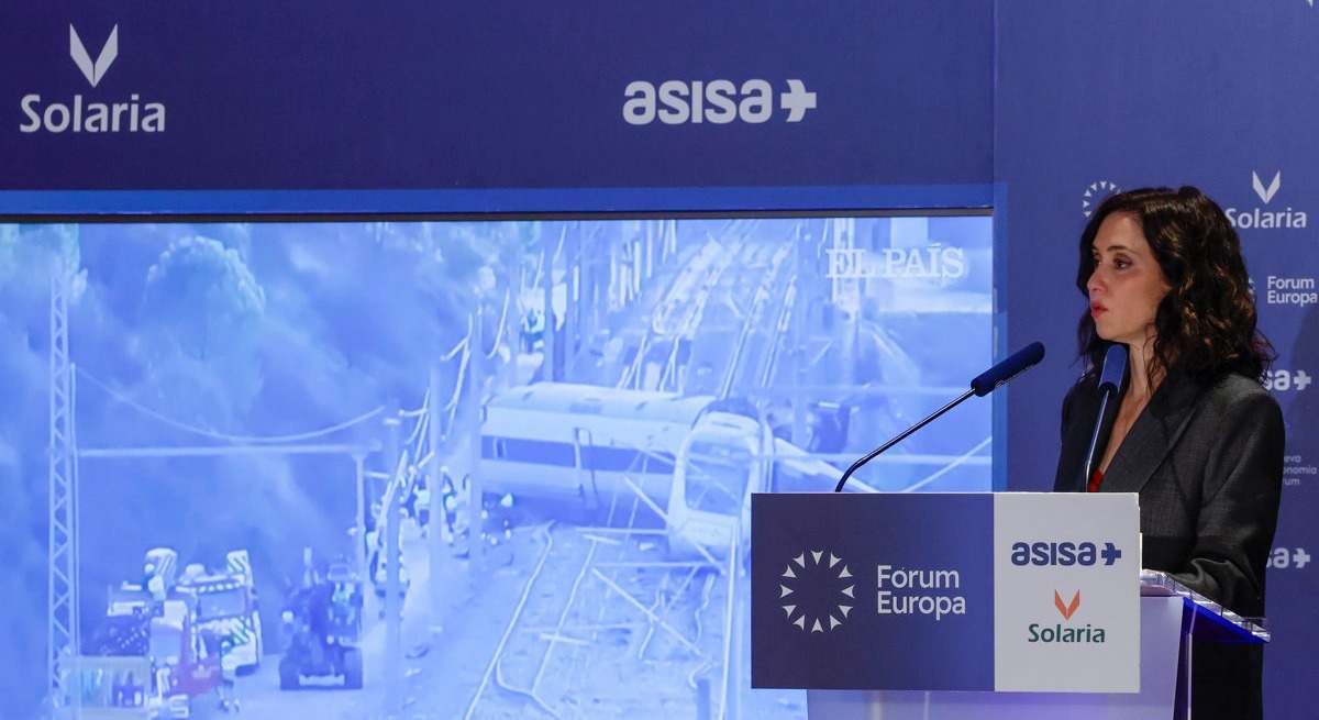 Madrid anuncia una nueva rebaja de medio punto del IRPF a partir de 2027