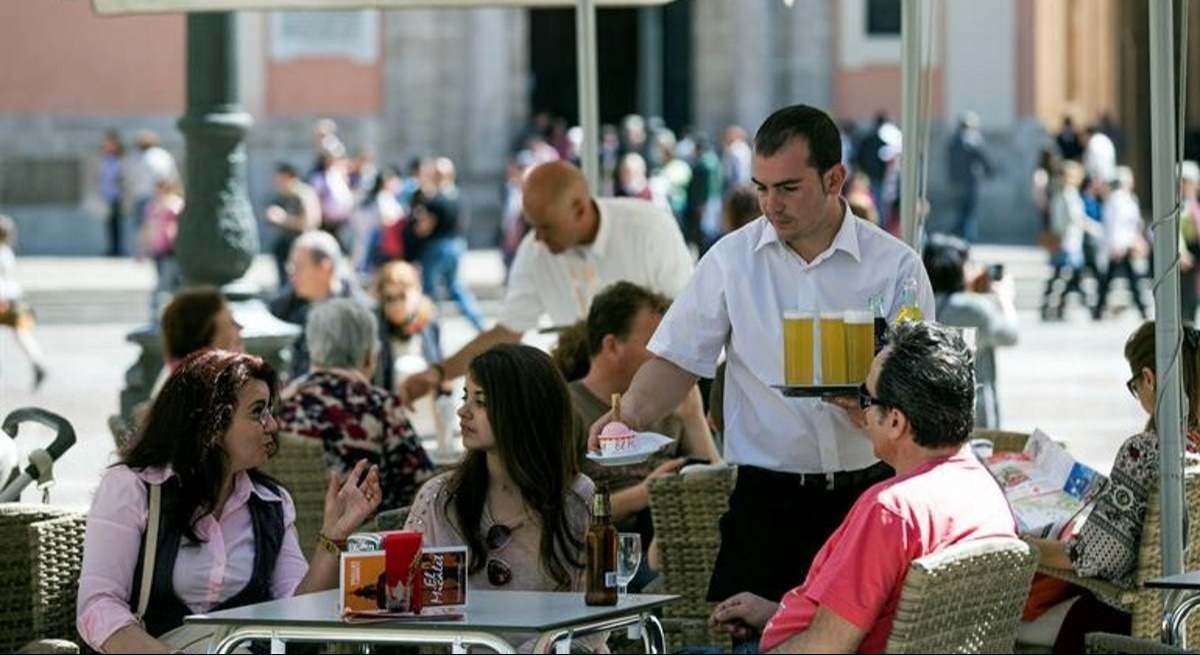 Read more about the article El mapa de la hostelería en España: récord de mujeres y extranjeros en un sector que no para de crecer