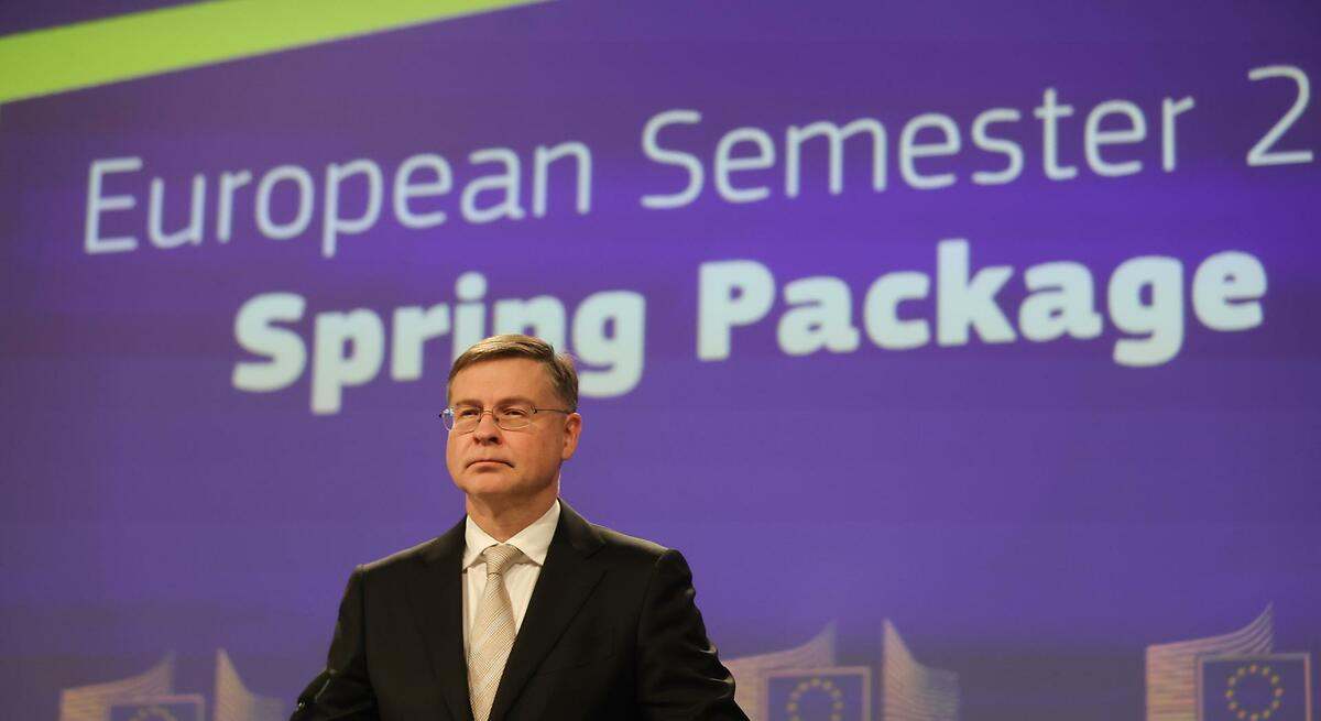 Bruselas propone deducciones a la I+D de empresas europeas para competir con EEUU y China
